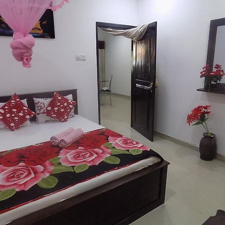 Alexandra Family Villa Negombo Exterior photo